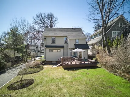 $949,000 | 7 Sunset Terrace, Maplewood, NJ 07040