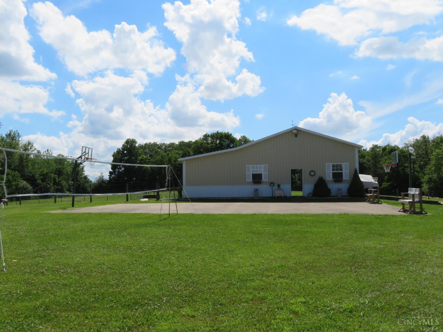 8024 Hightop Road Hillsboro, OH 45133 - Photo 59 of 97