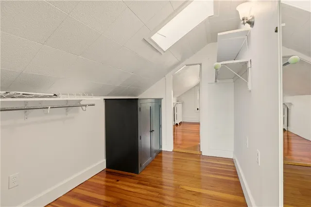 $2,100 | 31 Bayside Avenue, Unit 4, Newport, RI 02840