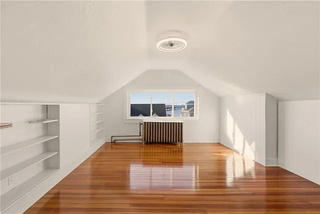 $2,100 | 31 Bayside Avenue, Unit 4, Newport, RI 02840