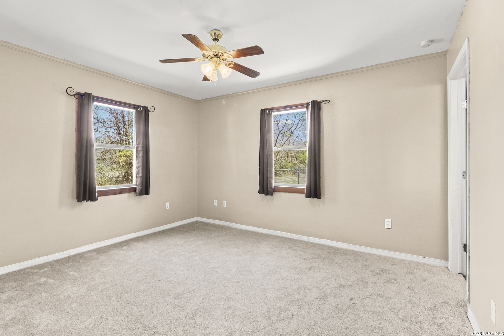 146 Exotic Bandera, TX 78003 - Photo 20 of 42