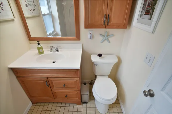 $2,400 | 2331 Edgemere Drive, Greece, NY 14612