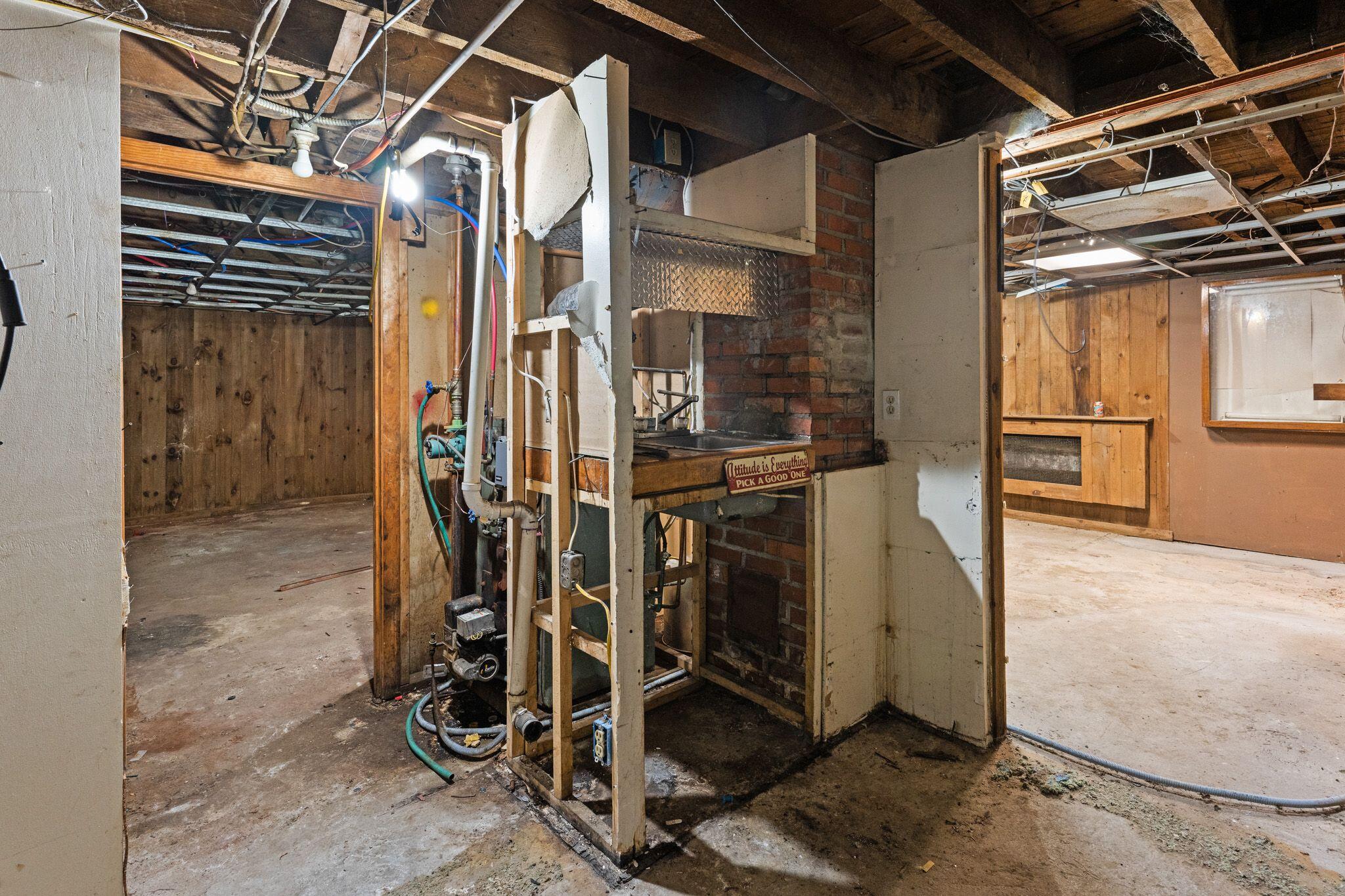 389 Randall Road Lewiston, ME 04240 - Photo 23 of 38 IMG_0966