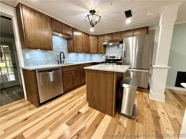 $1,600 | 1027 Cameron Hill Road, Cameron, NC 28326