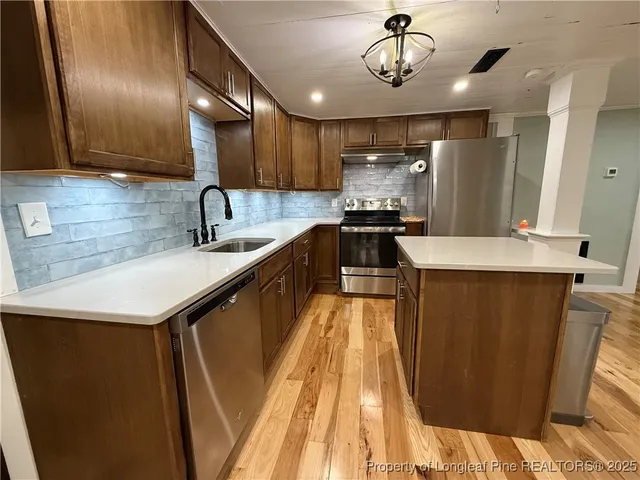 $1,600 | 1027 Cameron Hill Road, Cameron, NC 28326