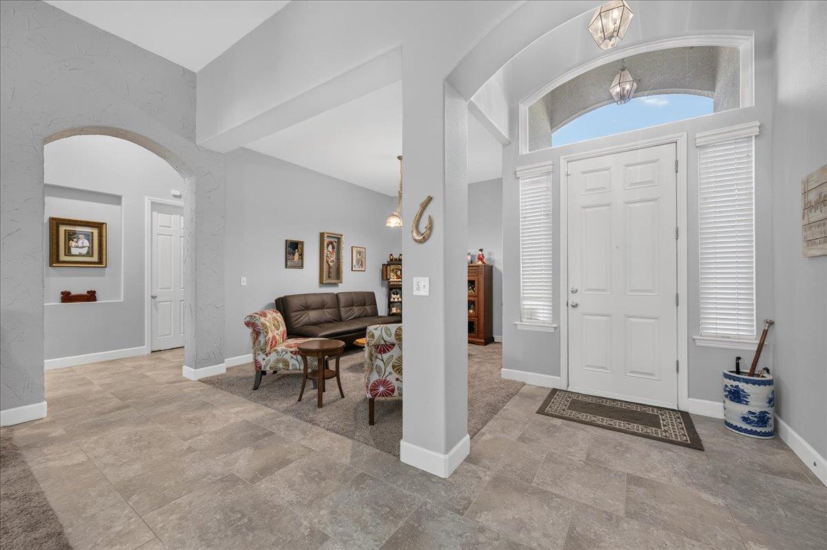 3144 Rall Avenue Clovis, CA 93619 - Photo 11 of 73 Gallery Image 11
