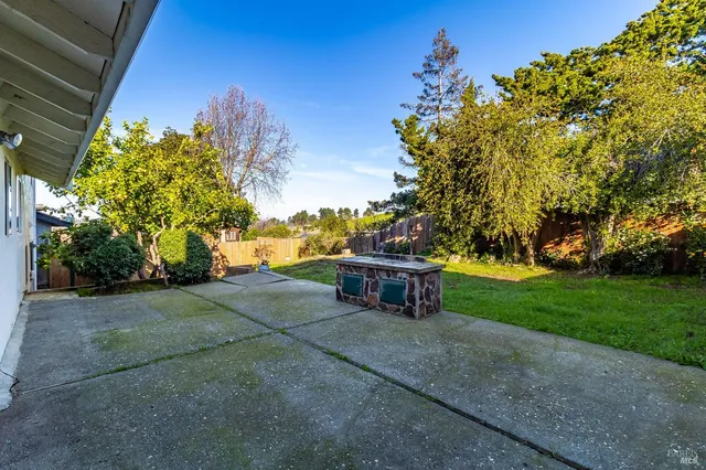 $700,000 | 112 Palomar Lane, Vallejo, CA 94591