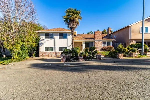$675,000 | 112 Palomar Lane, Vallejo, CA 94591