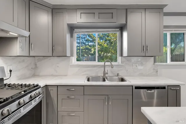 $700,000 | 112 Palomar Lane, Vallejo, CA 94591