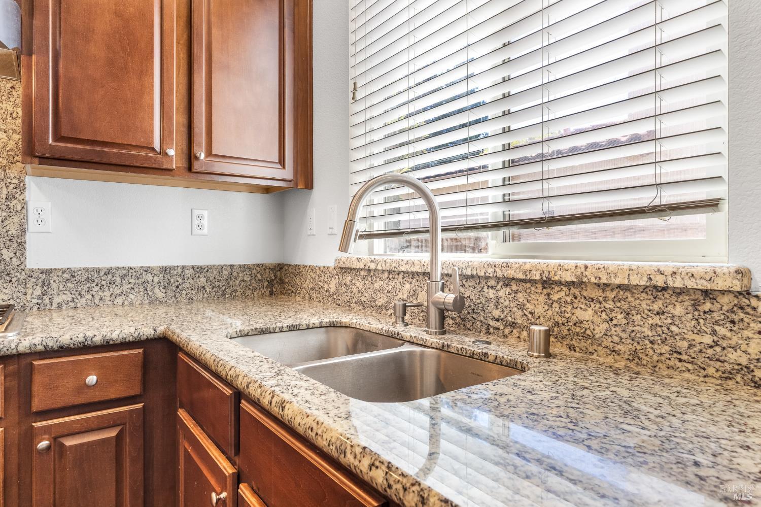 2833 Linwood Avenue Santa Rosa, CA 95404 - Photo 20 of 64 Gallery Image 20
