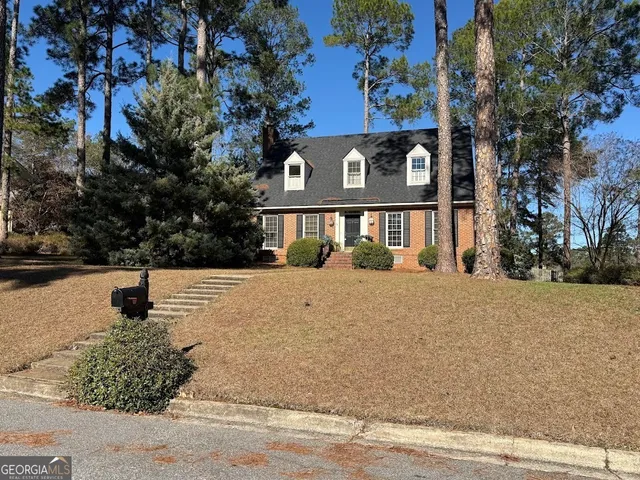 $320,000 | 2601 Ridgewood Lane, Albany, GA 31707