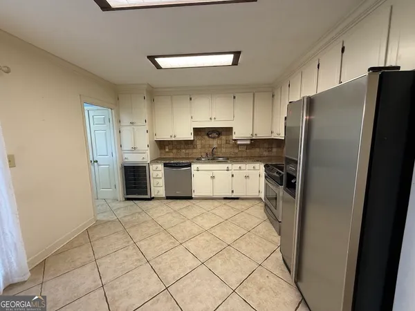 $299,000 | 2601 Ridgewood Lane, Albany, GA 31707