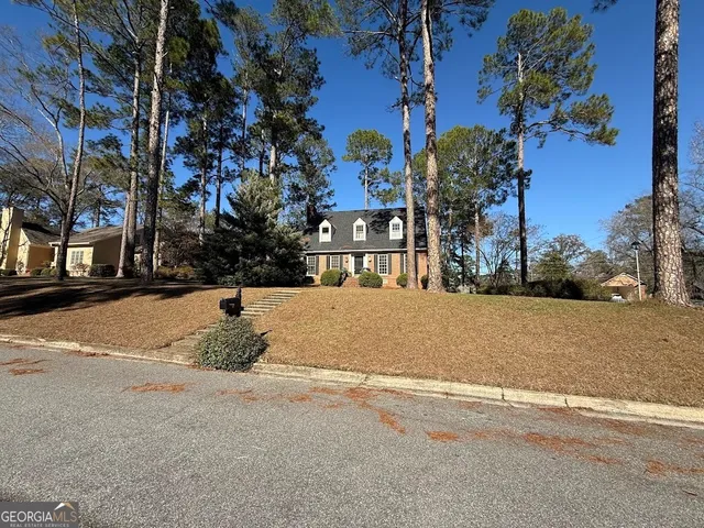 $320,000 | 2601 Ridgewood Lane, Albany, GA 31707