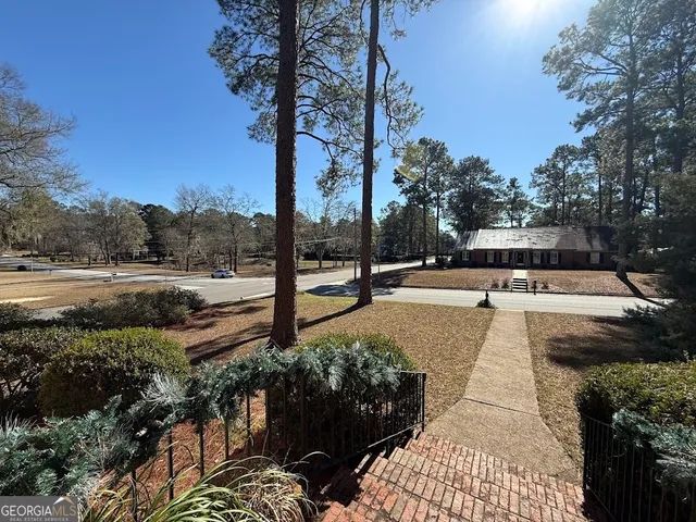 $320,000 | 2601 Ridgewood Lane, Albany, GA 31707