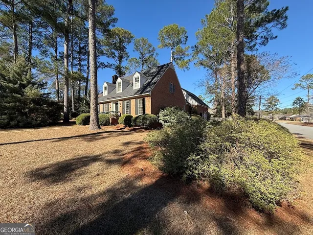 $320,000 | 2601 Ridgewood Lane, Albany, GA 31707