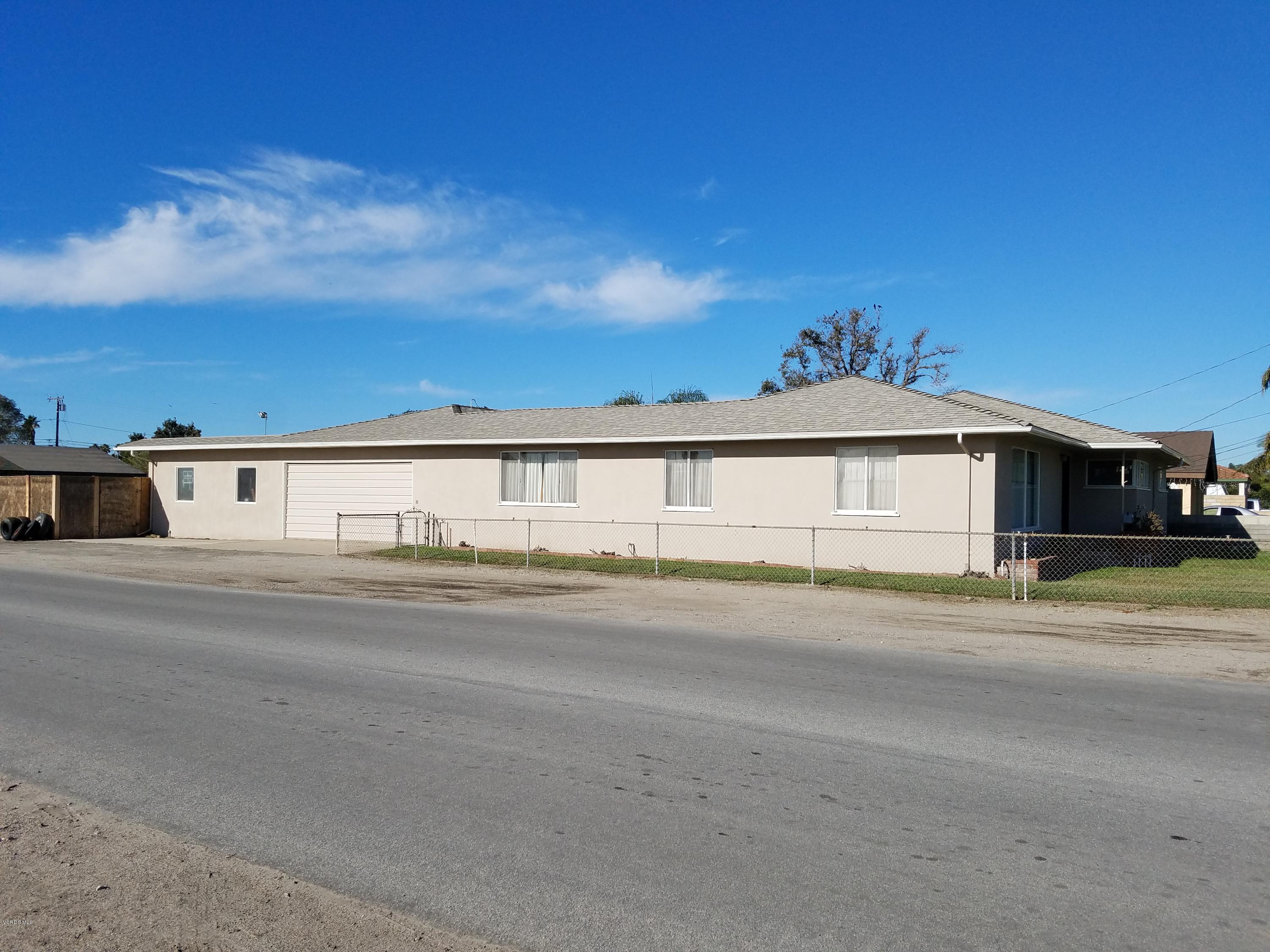 682 Walnut Drive Oxnard, CA 93036 - Photo 3 of 19 walnut