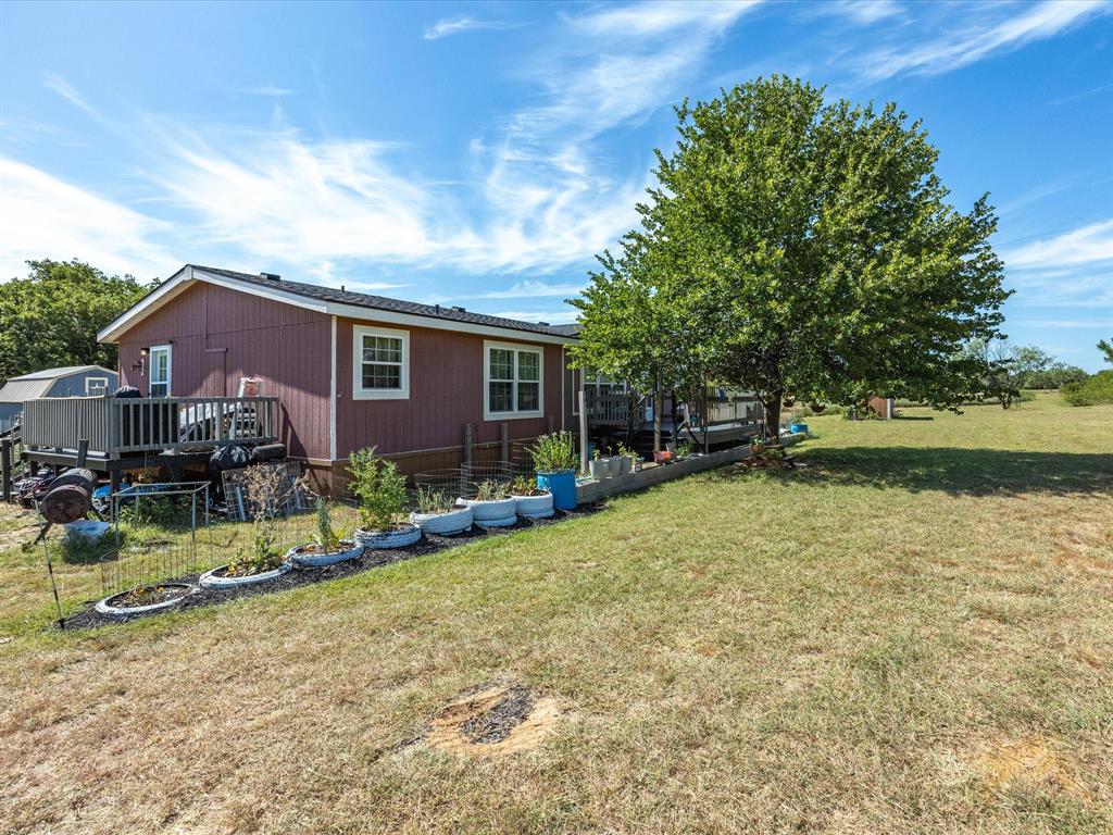 353 R&R Drive Springtown, TX 76082 - Photo 9 of 25