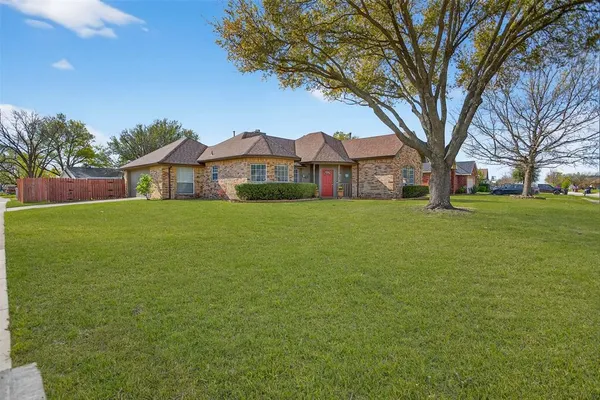 $309,000 | 920 York Street, Forney, TX 75126
