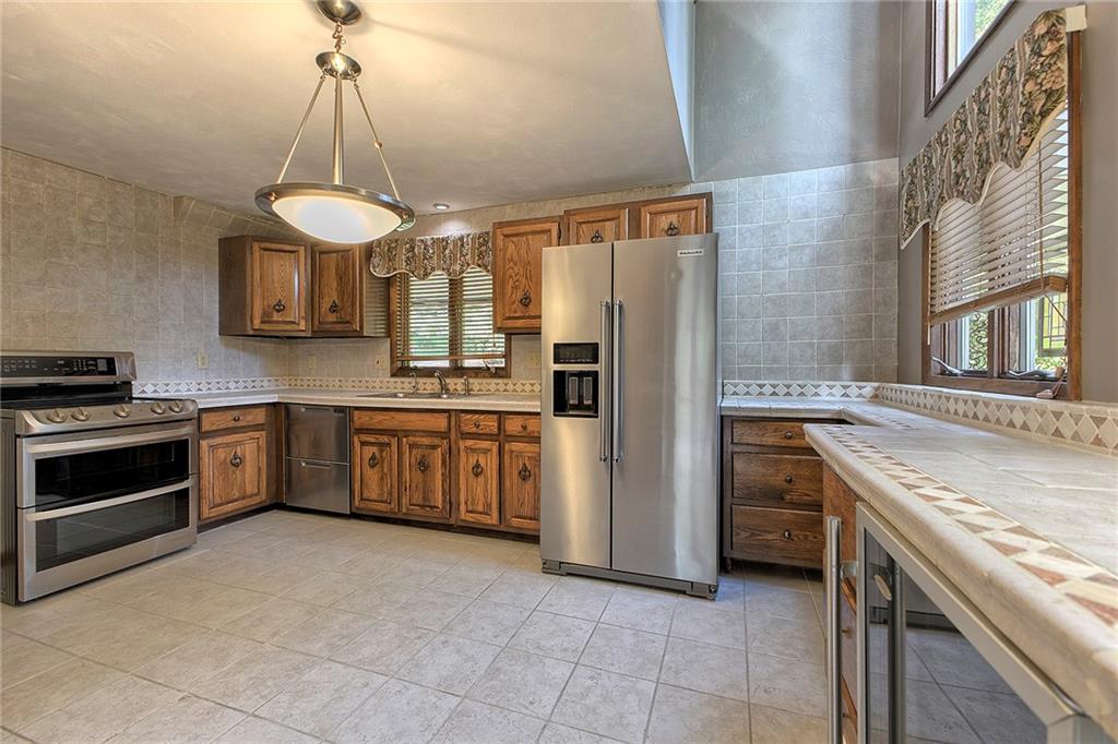 688 Bucktown Road Irwin, PA 15642 - Photo 13 of 30 Gallery Image 13