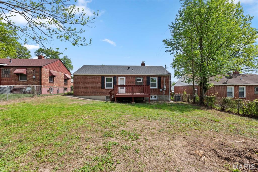 4717 Roxie Street St. Louis, MO 63121 - Photo 36 of 39 Gallery Image 36