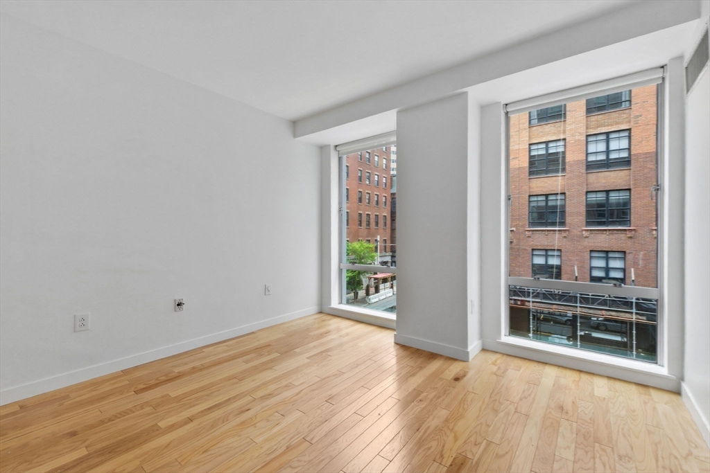 80 Broad Street, Unit 302 Boston, MA 02110 - Photo 15 of 22