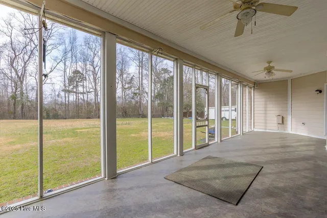 $610,000 | 237 Country Squire Lane, Jacksonville, NC 28540