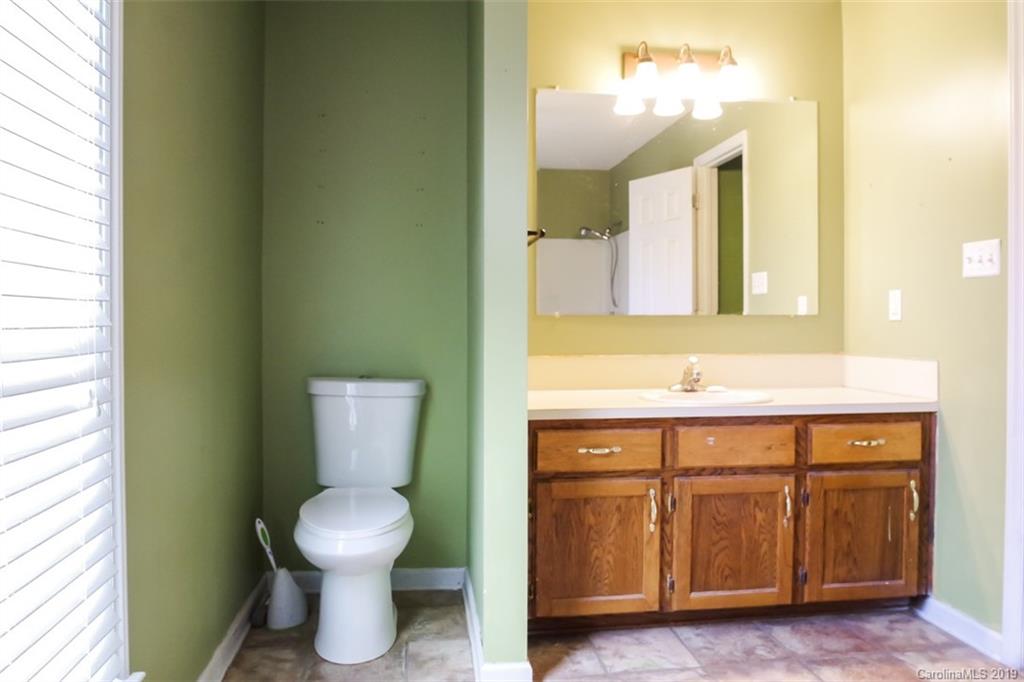 2331 Rhyne Road Dallas, NC 28034 - Photo 13 of 31 Gallery Image 13
