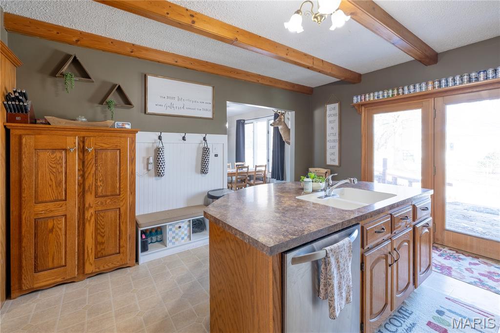 402 East Allen Avenue Witt, IL 62094 - Photo 21 of 37