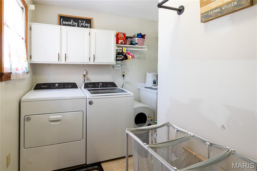 402 East Allen Avenue Witt, IL 62094 - Photo 25 of 37