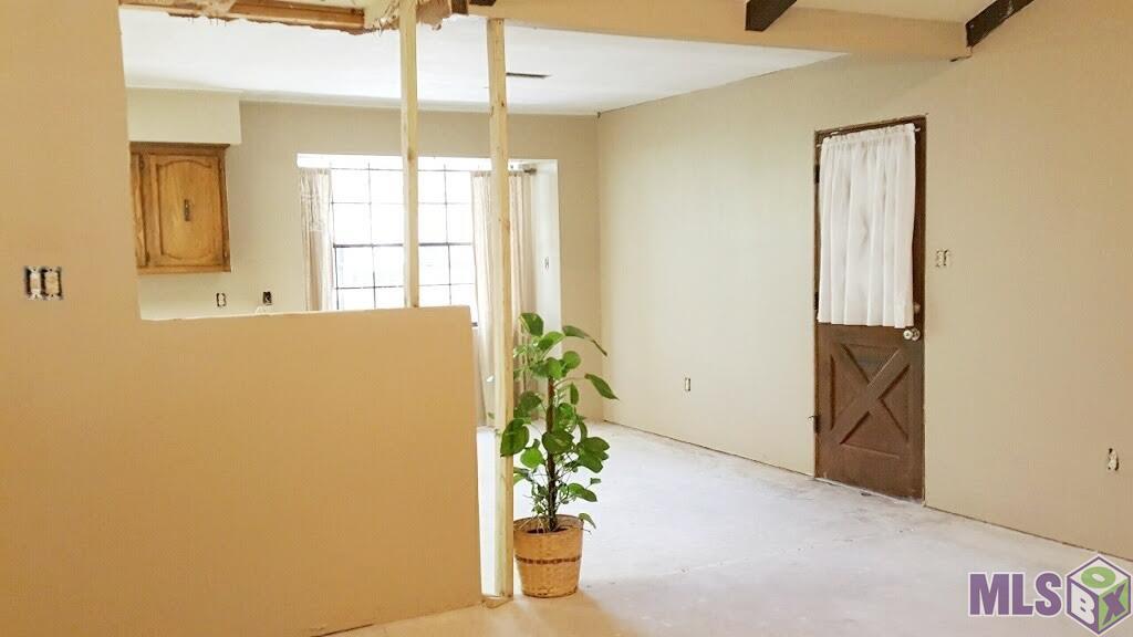 13911 Harris Road Walker, LA 70785 - Photo 4 of 17 Gallery Image 4