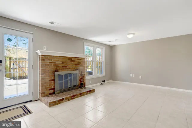 $589,000 | 8225 Cedar Landing Court, Alexandria, VA 22306