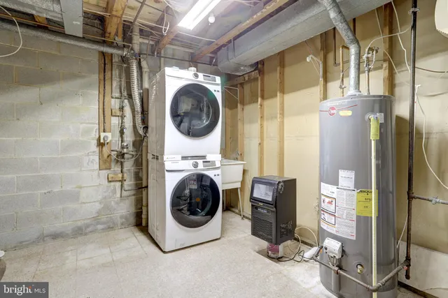 $589,000 | 8225 Cedar Landing Court, Alexandria, VA 22306