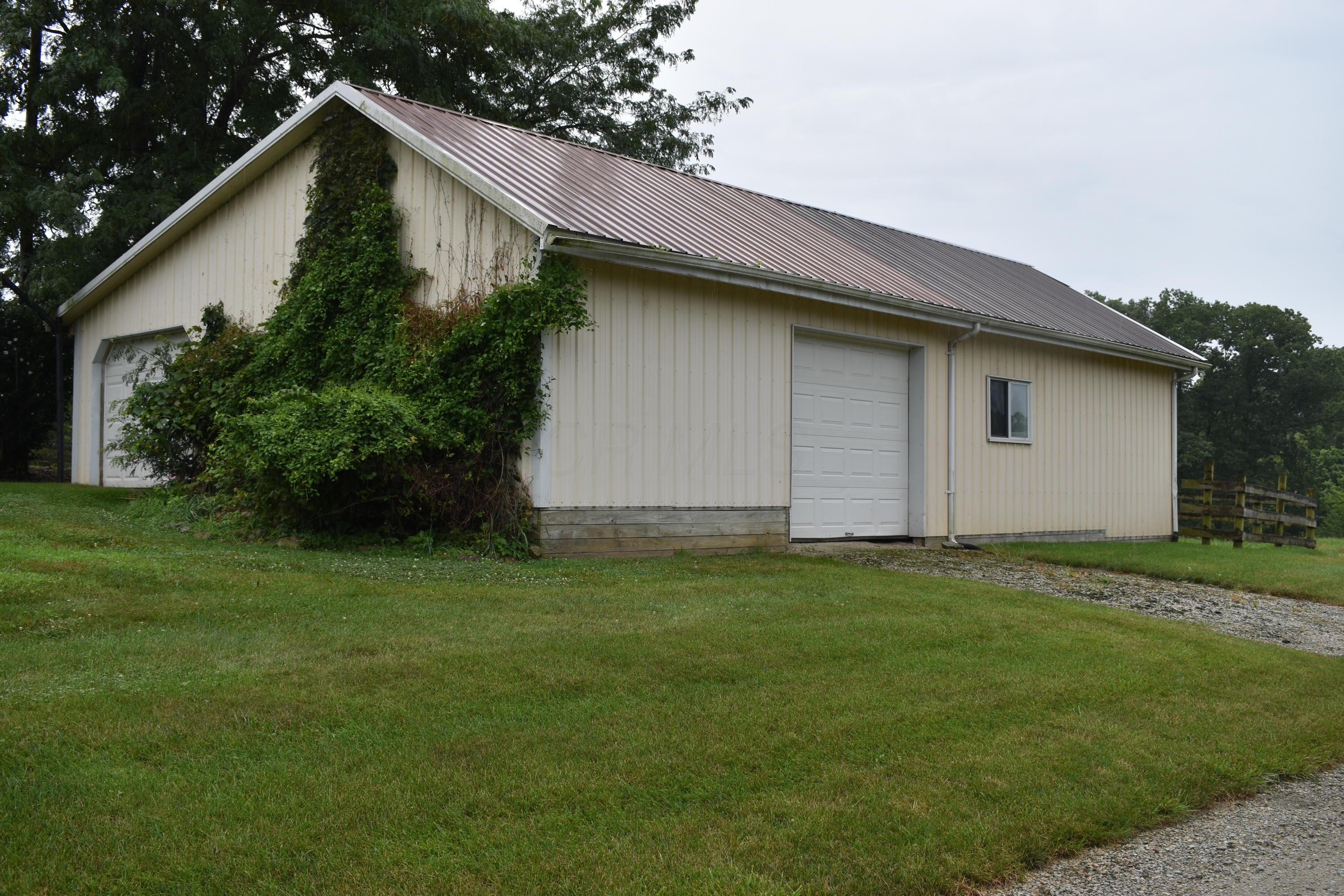 396 Pyle Road Clarksville, OH 45113 - Photo 2 of 28