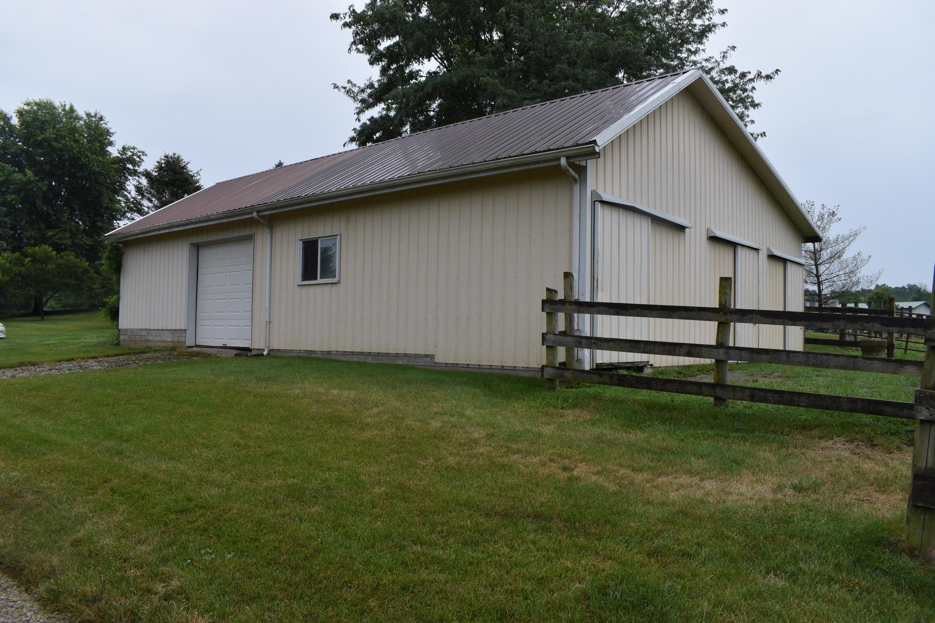 396 Pyle Road Clarksville, OH 45113 - Photo 4 of 28