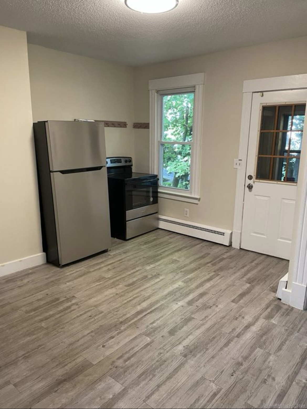350 Center Street Manchester, CT 06040 - Photo 2 of 8