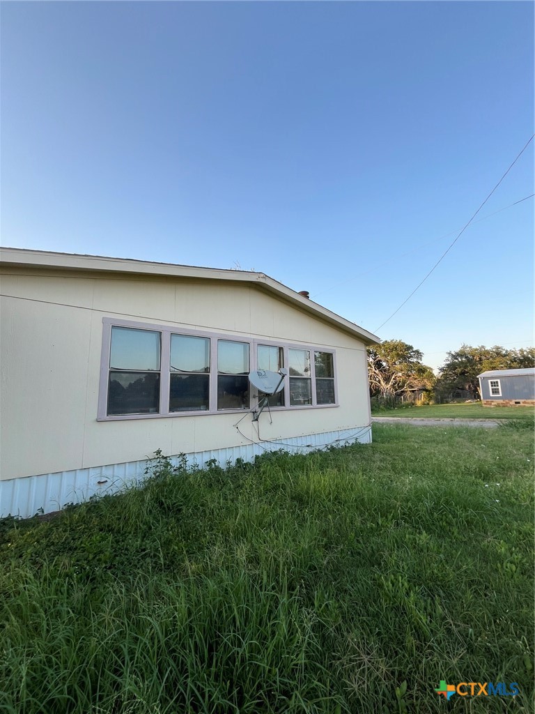 605 East Chappel Road San Saba, TX 76877 - Photo 4 of 21