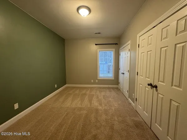 $2,000 | 106 Moonstone Court, Jacksonville, NC 28546