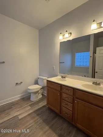 $2,000 | 106 Moonstone Court, Jacksonville, NC 28546