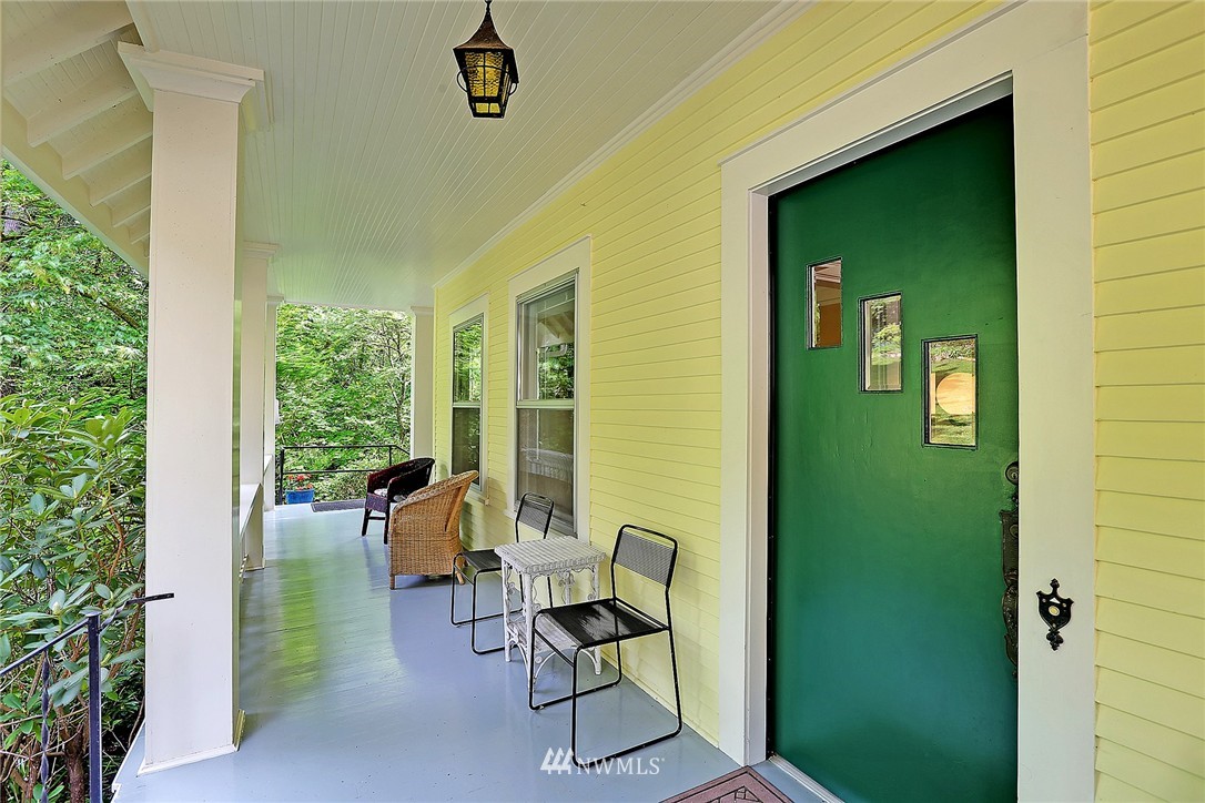 6747 46th Avenue Southwest Seattle, WA 98136 - Photo 12 of 22 Gallery Image 12