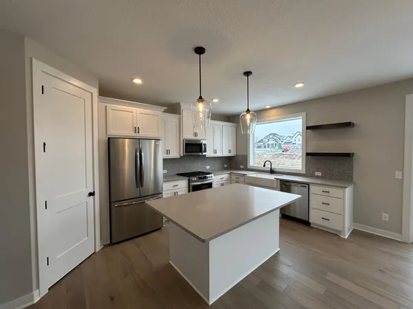 $722,900 | 6546 108th Street South, Cottage Grove, MN 55016