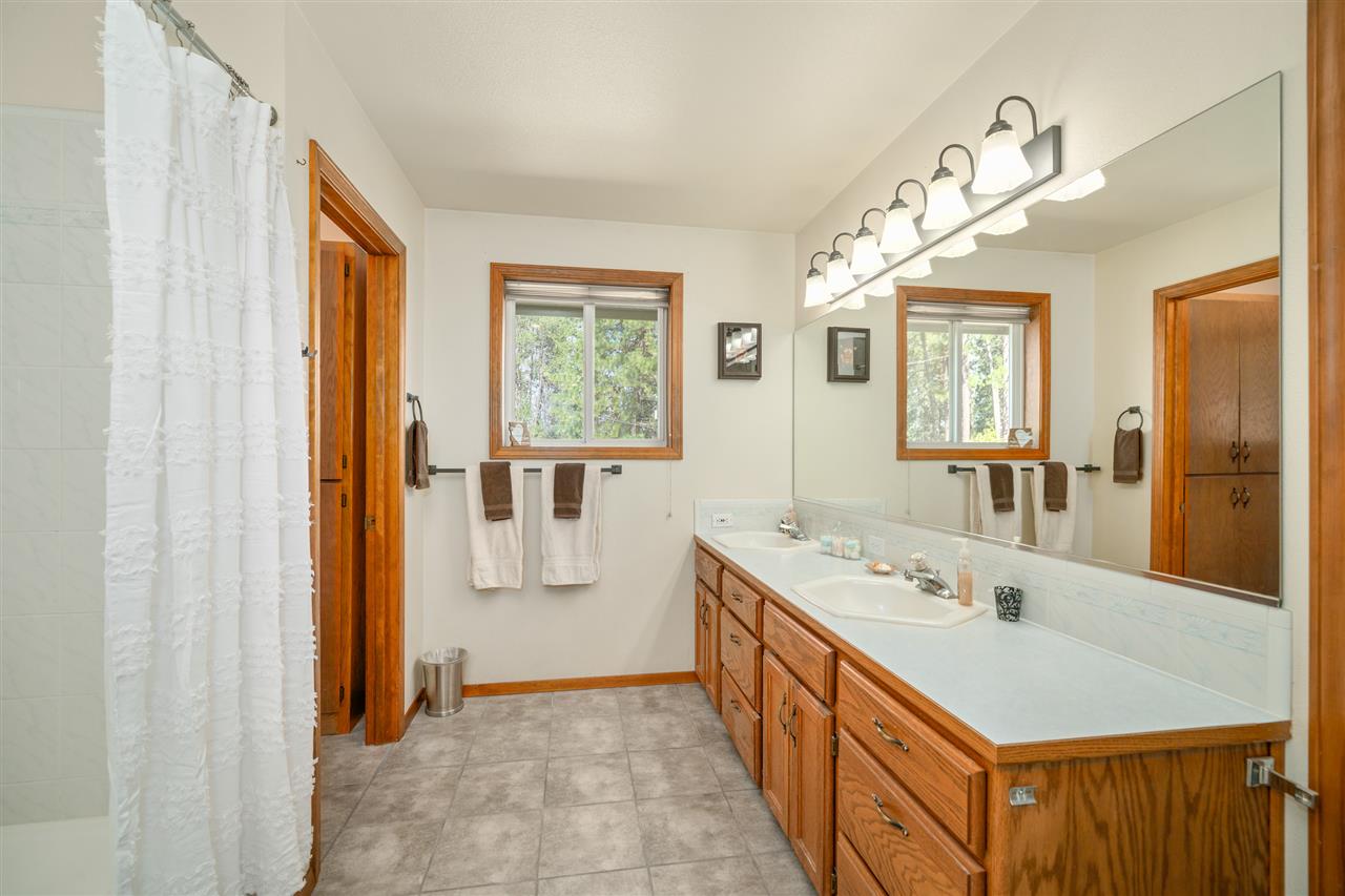 610 West Fender Road Colbert, WA 99005 - Photo 11 of 20