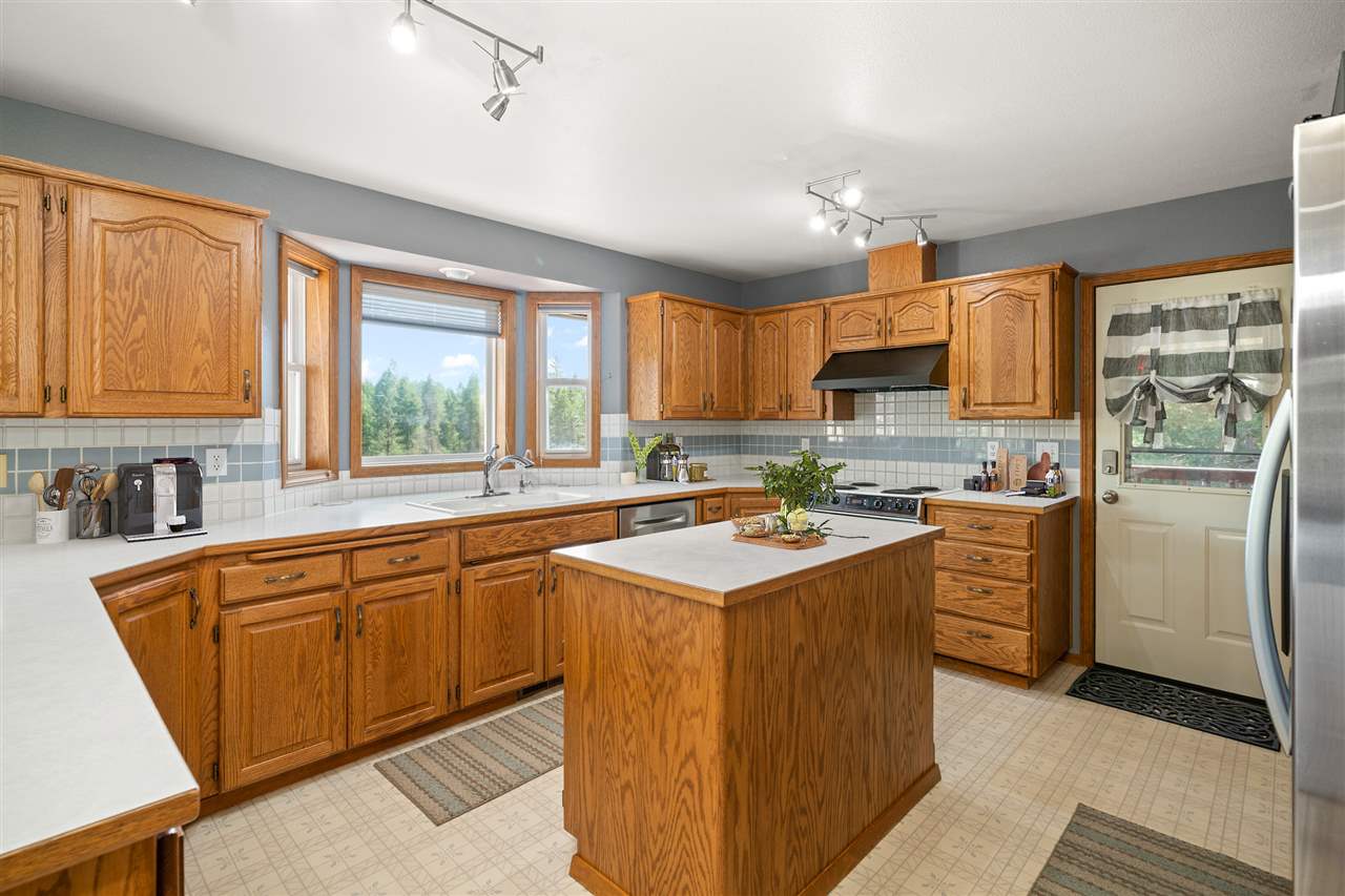 610 West Fender Road Colbert, WA 99005 - Photo 8 of 20