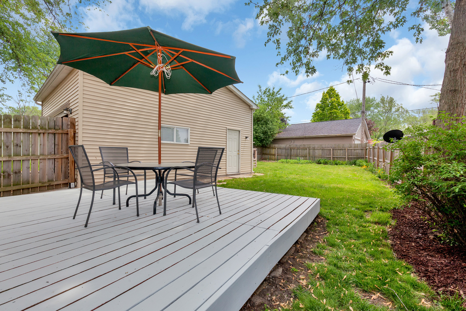 118 Village Road Willowbrook, IL 60527 - Photo 17 of 18