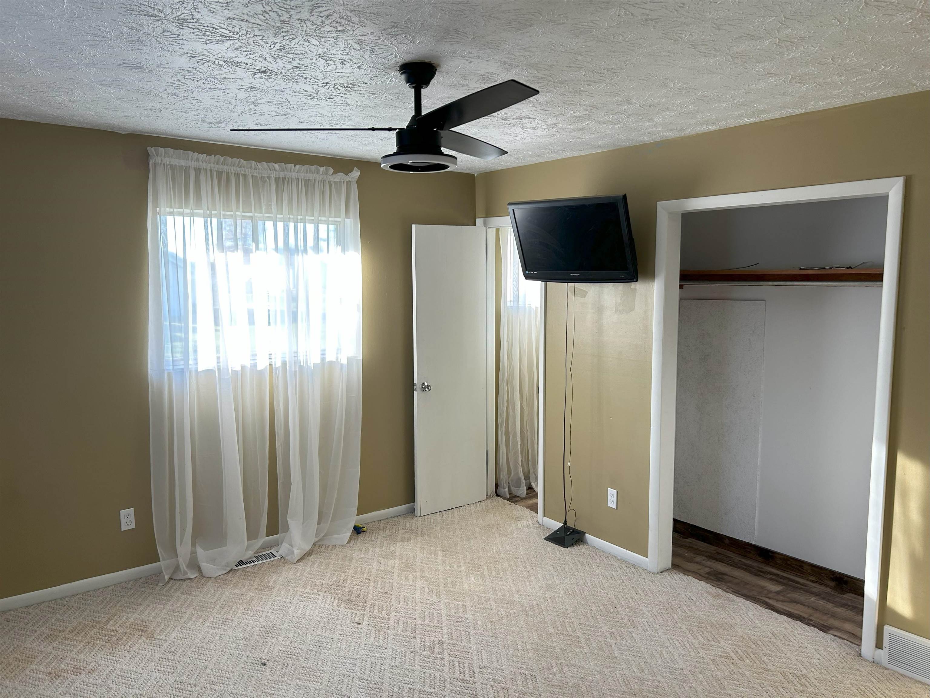 4433 Rear Auburn Road Huntington, WV 25704 - Photo 9 of 12 Gallery Image 9