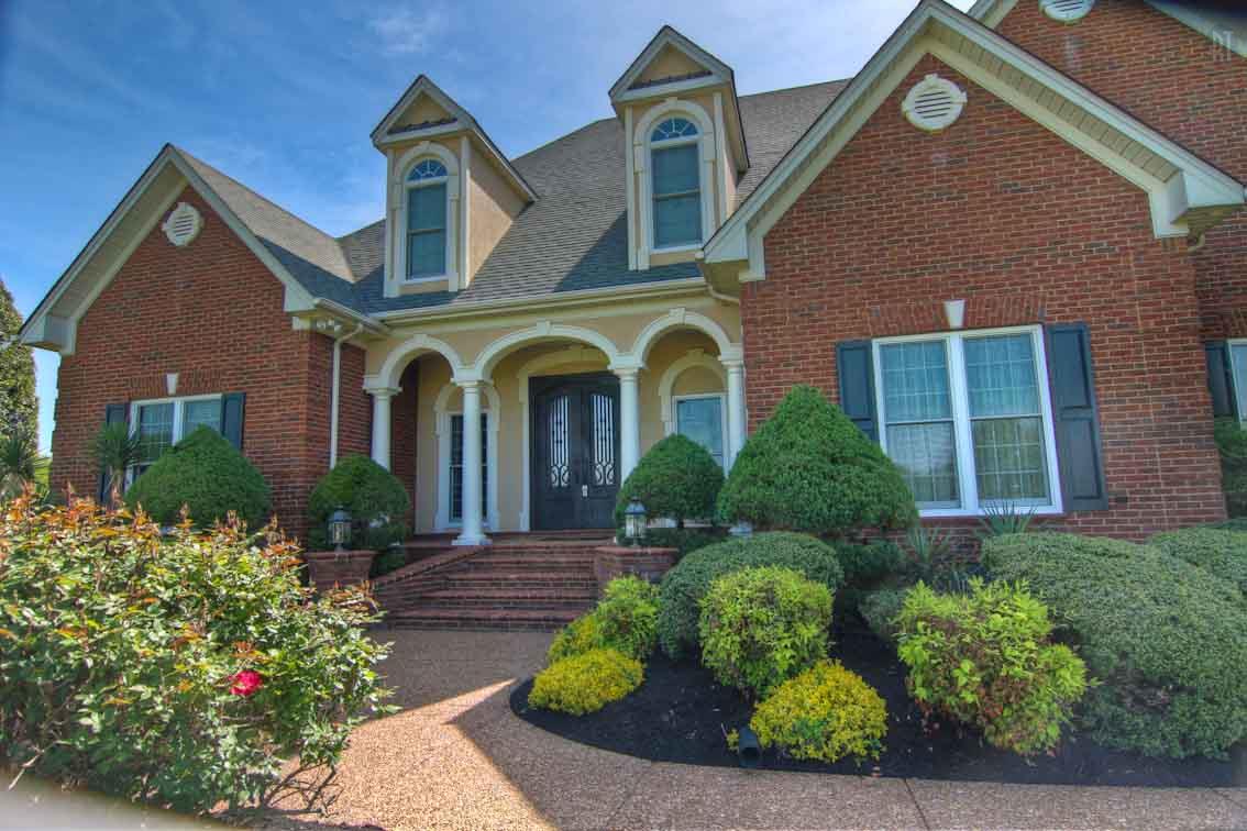 2305 Armstrong Valley Road Murfreesboro, TN 37128 - Photo 3 of 27 front view of a house