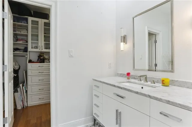 $975,000 | 411 Focis Street, Metairie, LA 70005