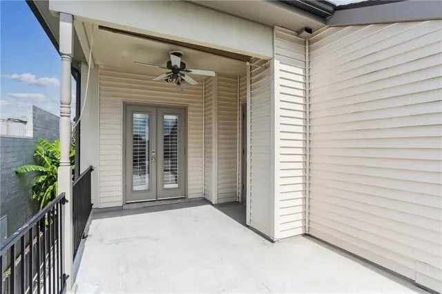 $975,000 | 411 Focis Street, Metairie, LA 70005