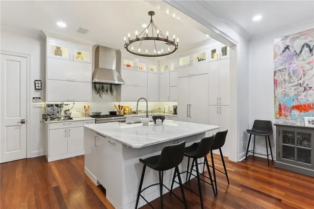 $975,000 | 411 Focis Street, Metairie, LA 70005