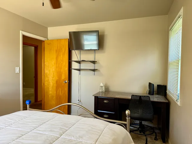 $183,000 | 1557 Ivy Lane, Manistee, MI 49660