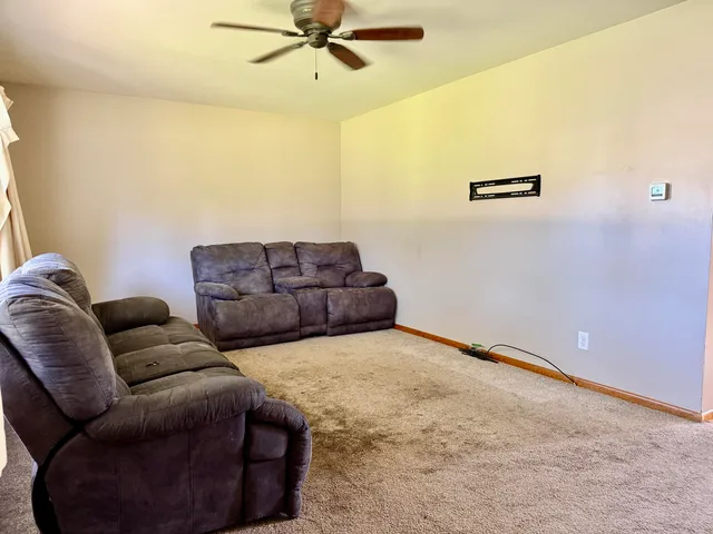 $183,000 | 1557 Ivy Lane, Manistee, MI 49660